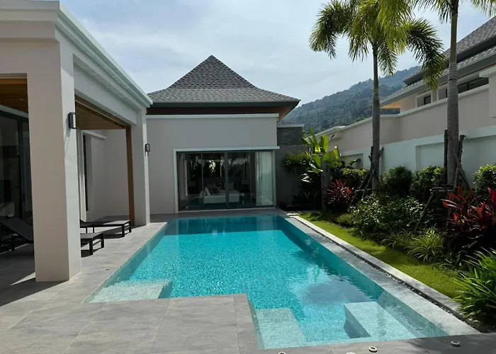 Luxury Breeze Villa With Private Pool & Maid